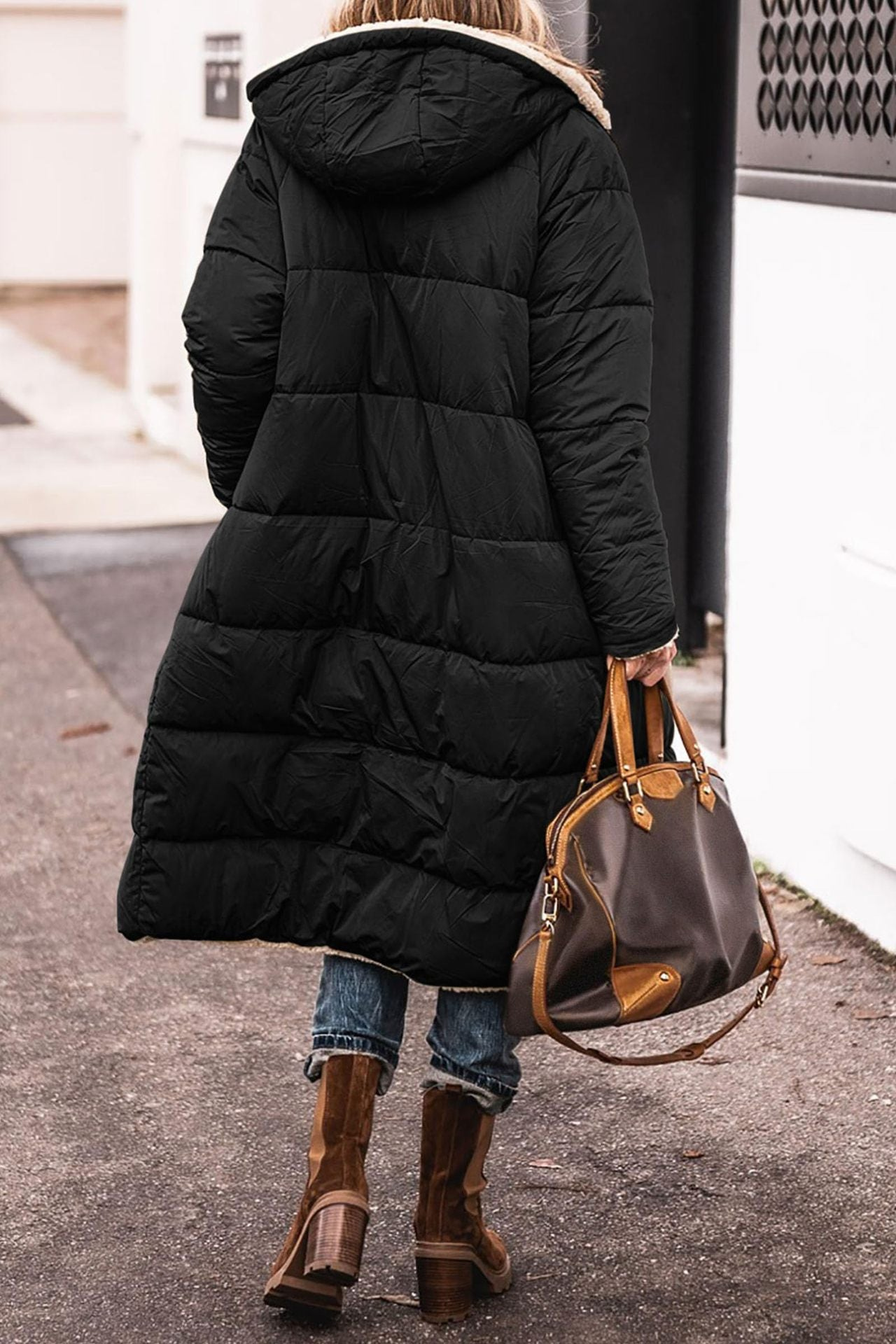 Manteau Long Rembourré à Capuche pour Femme - Image 4