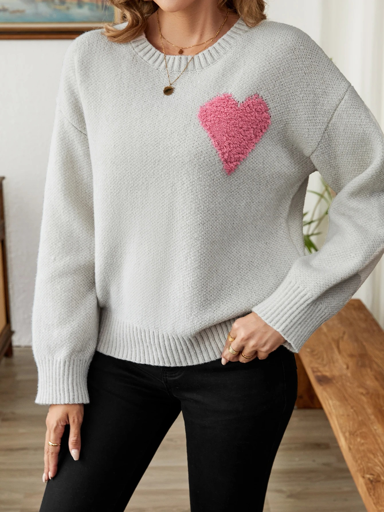 Pull Femme Col Ras du Cou Motif Cœur - Image 2