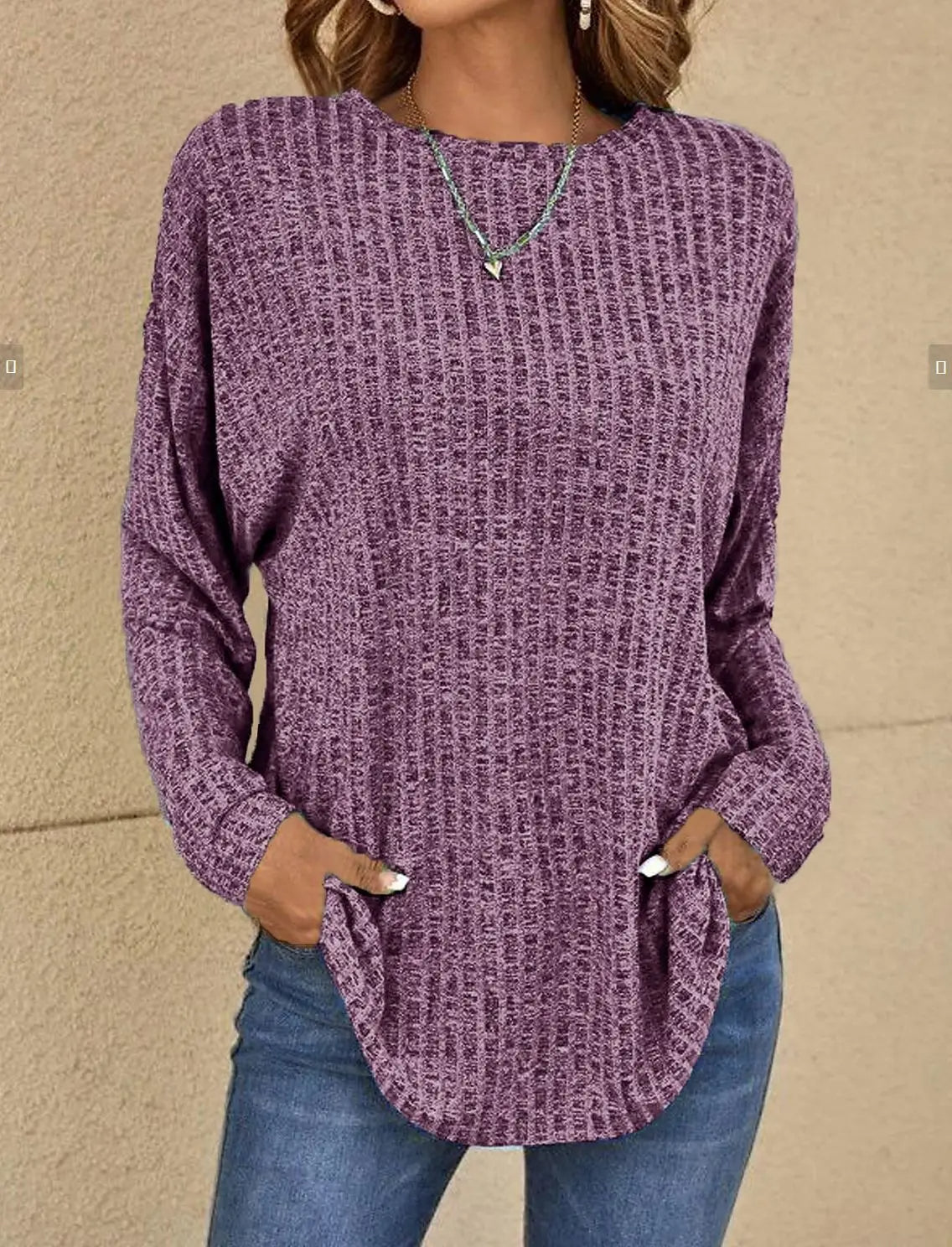 Pull ample à col rond pour femme - Image 4