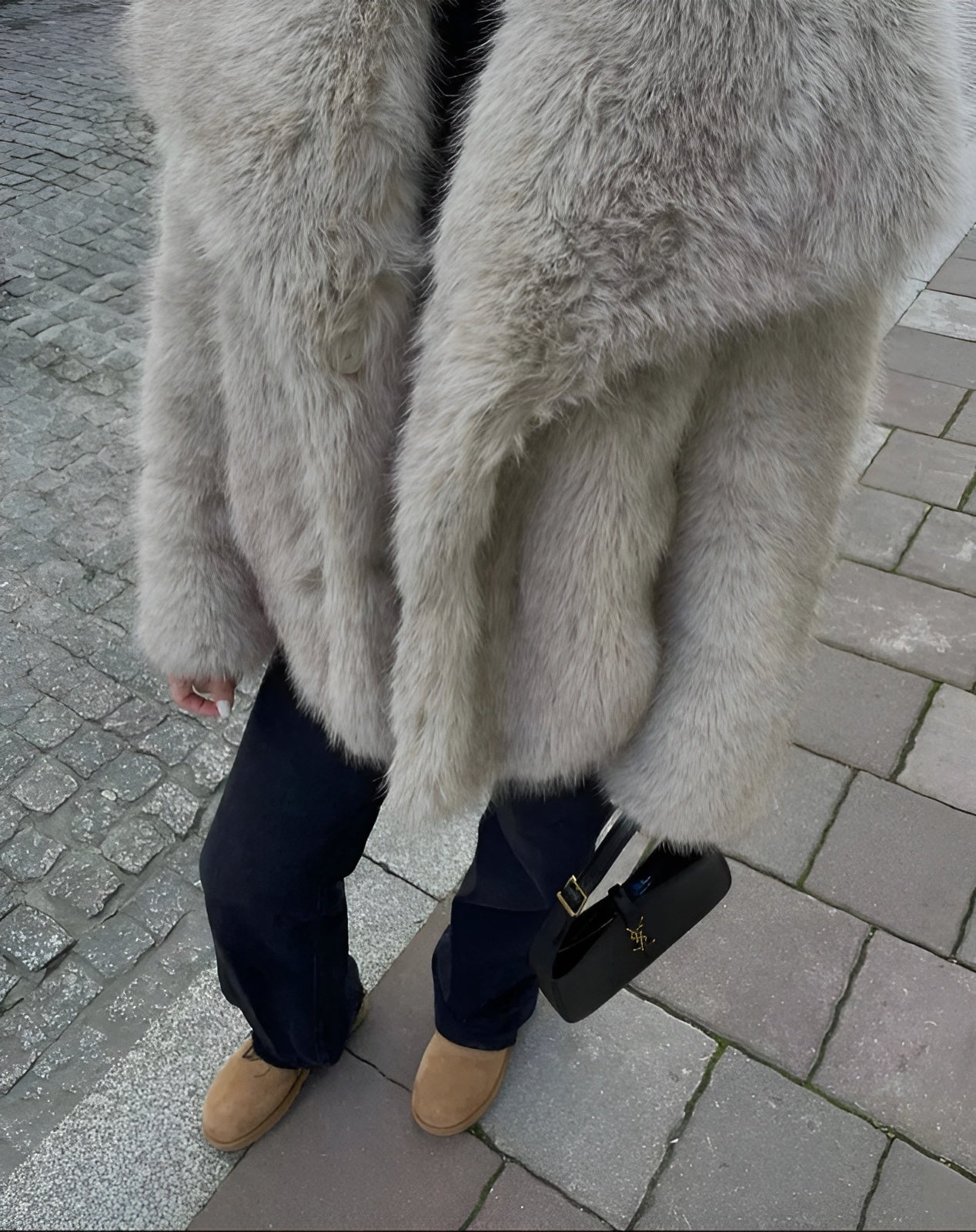 Veste Oversize Femme en Fourrure - Image 3