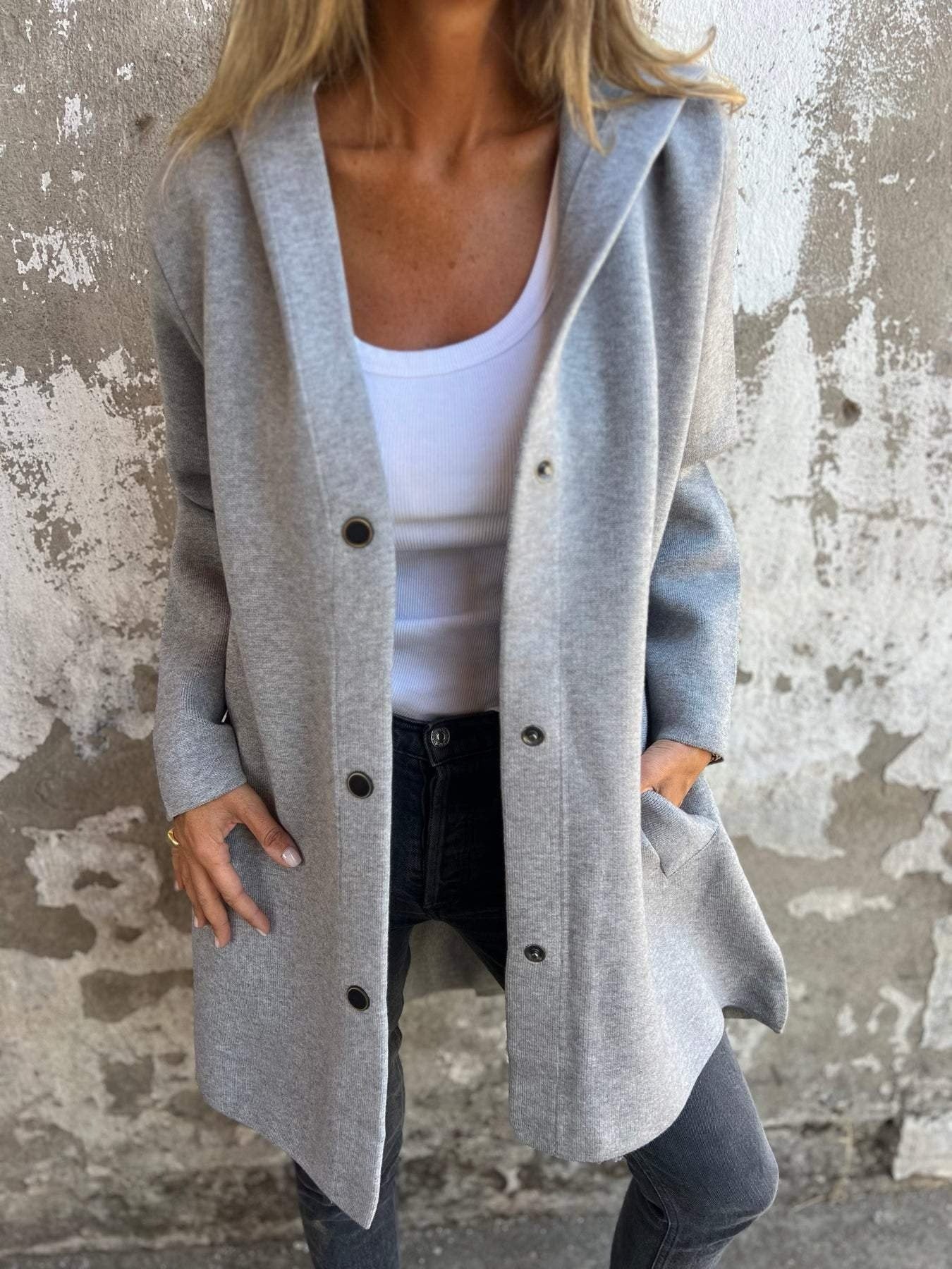 Manteau à Capuche Boutonné pour Femme - Image 1