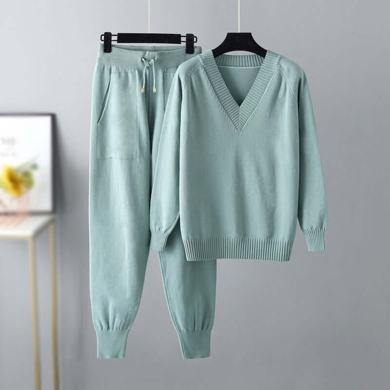 Ensemble Pull Femme Col en V - Image 1