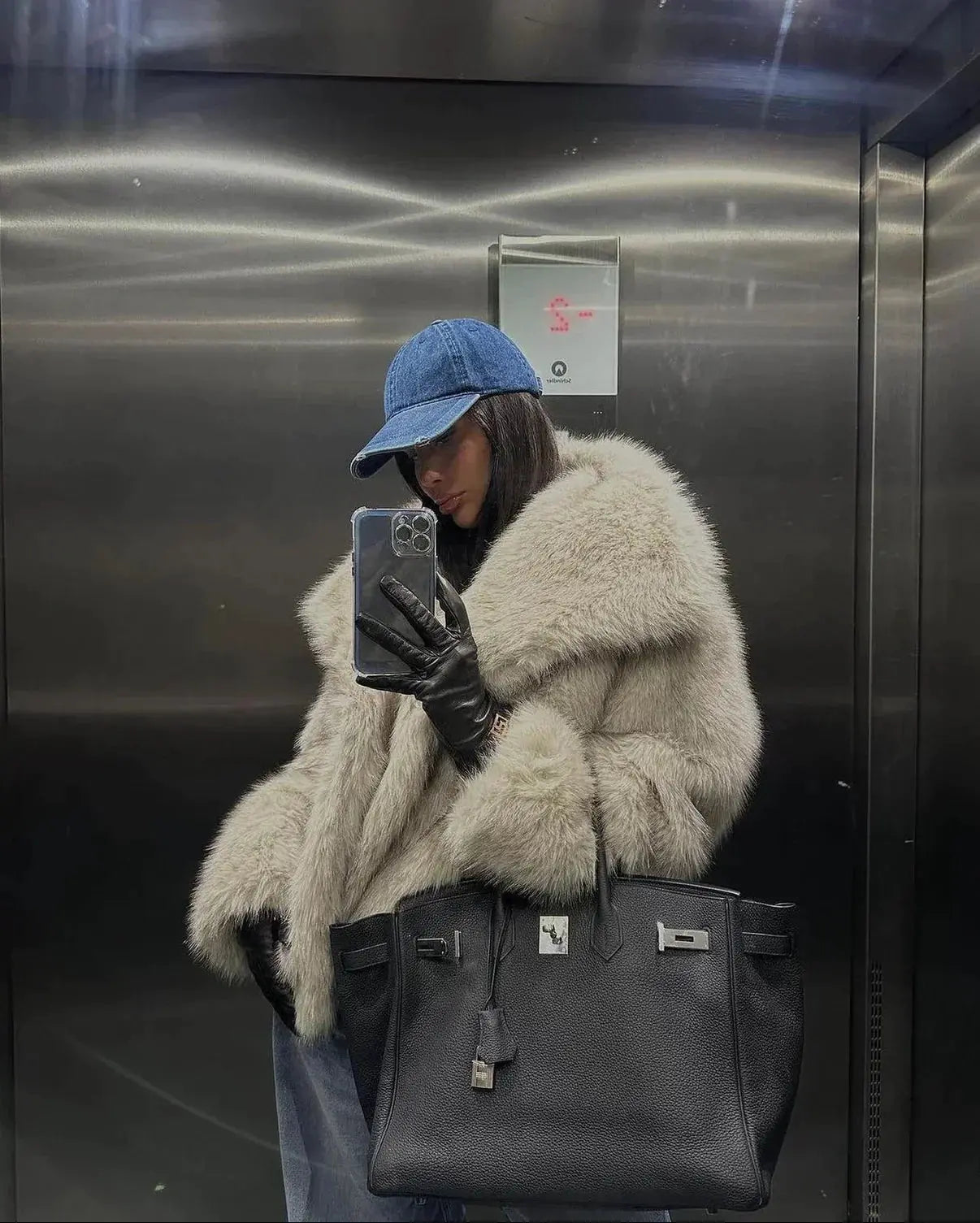 Veste Oversize Femme en Fourrure - Image 6
