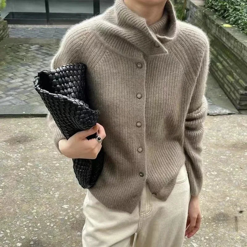 Pull côtelé boutonné pour femme - Image 1