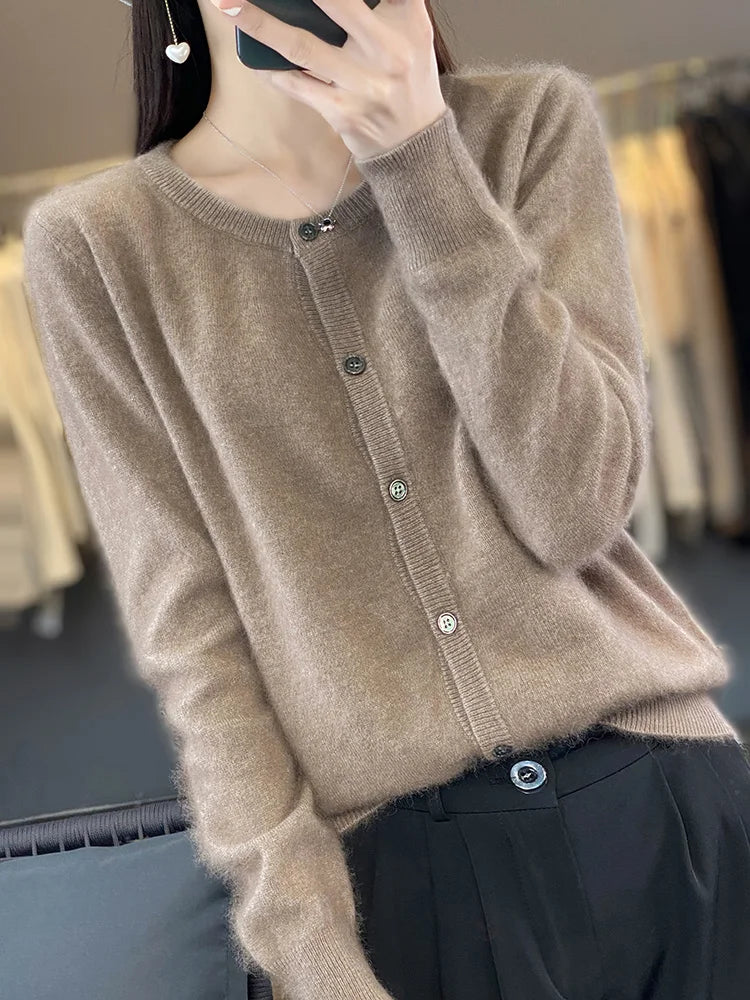 Cardigan Tricot Boutonné pour Femme - Image 11