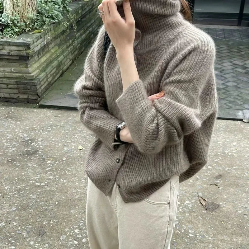 Pull côtelé boutonné pour femme - Image 2