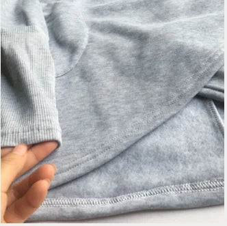 Pull Femme Cache-Cœur à Capuche - Image 10