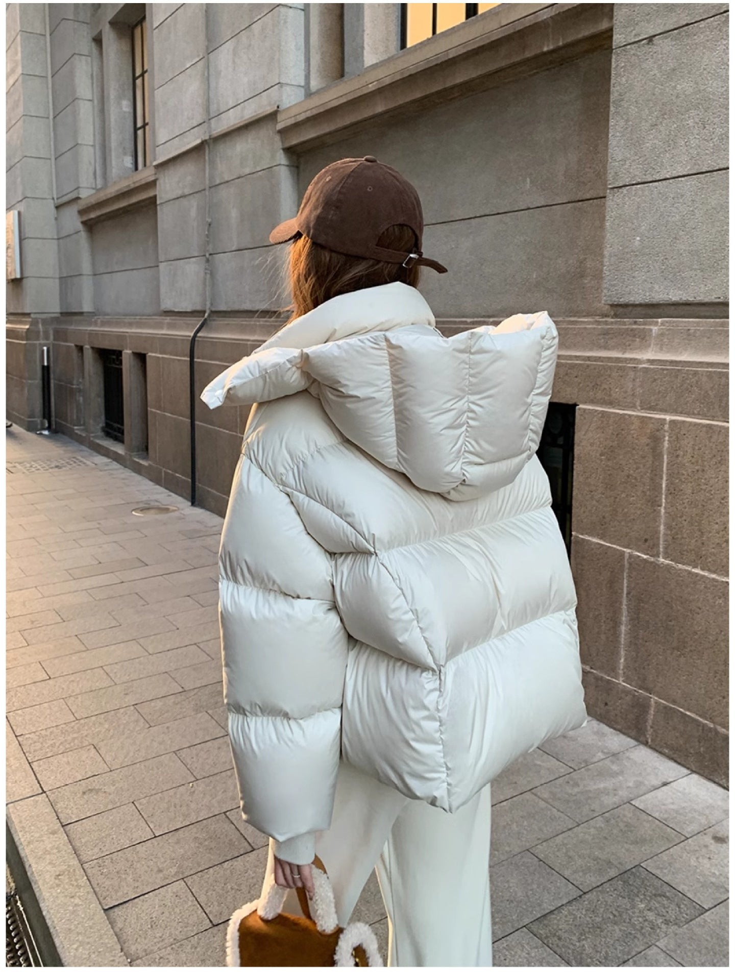 Doudoune Femme à Capuche - Image 2