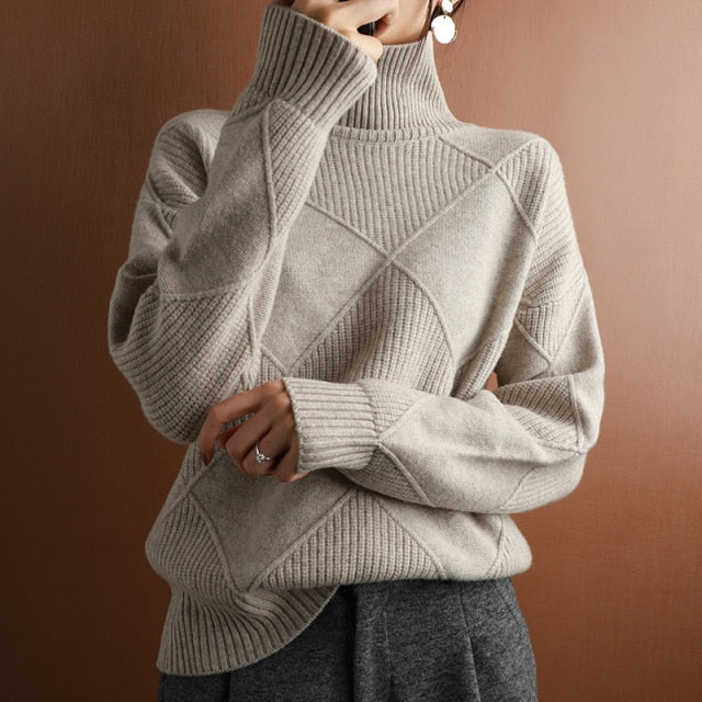 Pull Femme Col Roulé en Maille Côtelée - Image 8